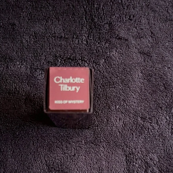 Limited editionCharlotte Tilbury Lipstick - Kiss of Mystery in Mauve Pink - Picture 6 of 7